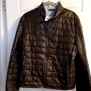 MEN’S SAKS FITH AVENUE GENUINE ITALIAN LEATHER JACKET. MADE IN ITALY